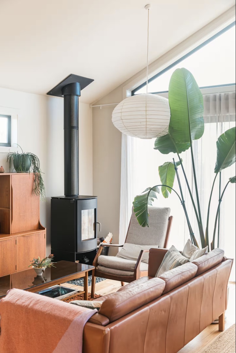 Living room with fireplace